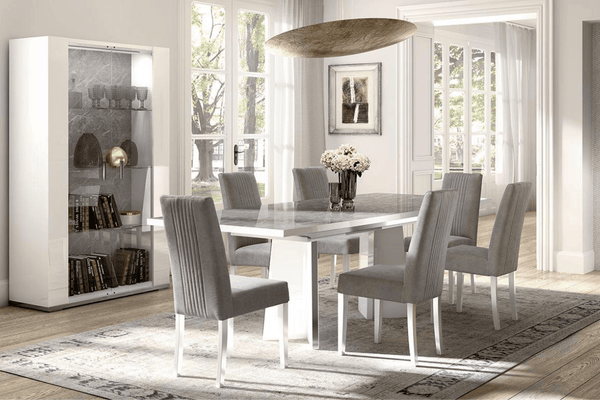 MARA - Status - Ensemble de salle à manger